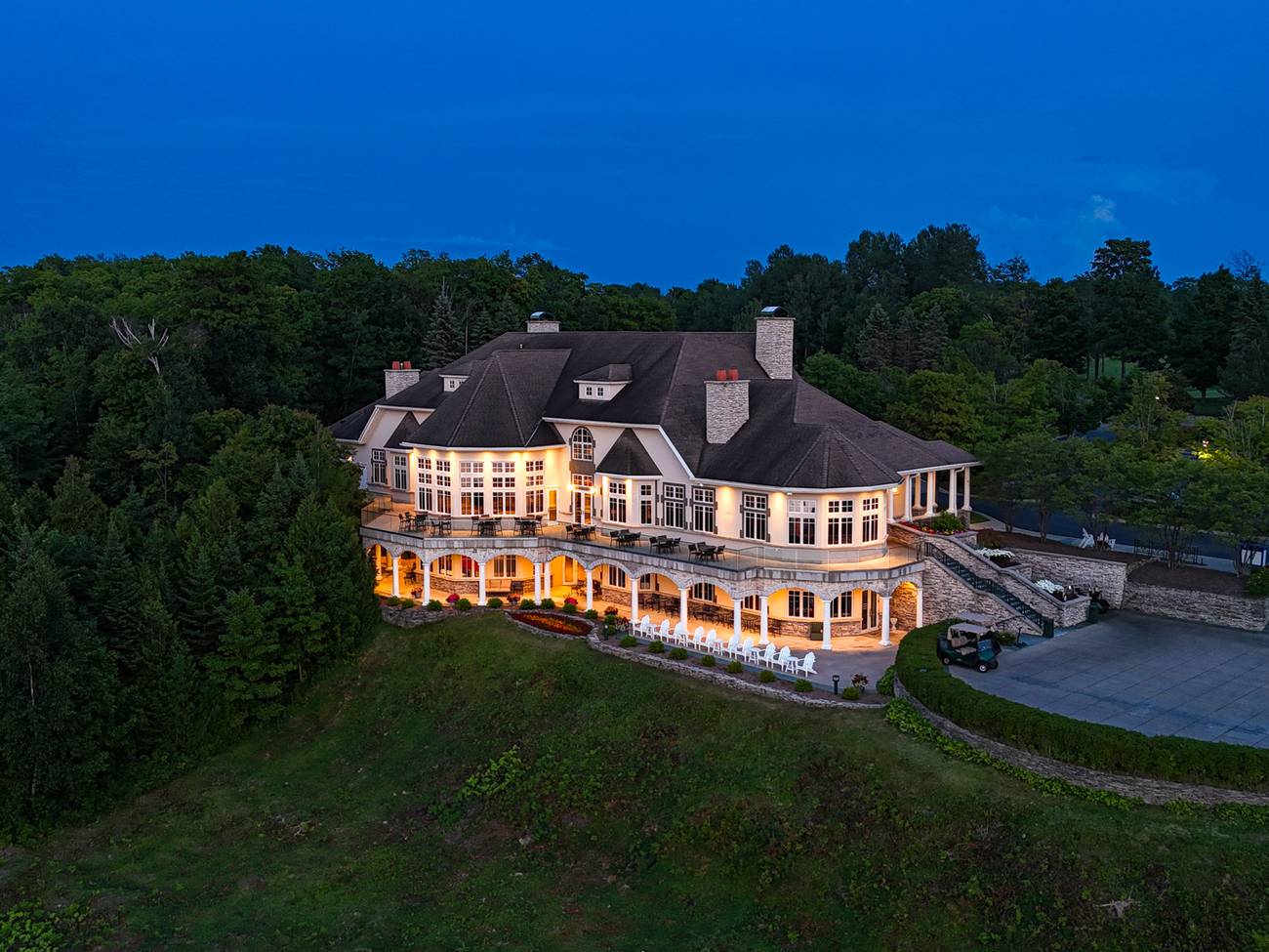 Bay Harbor Golf Club, evening exterior