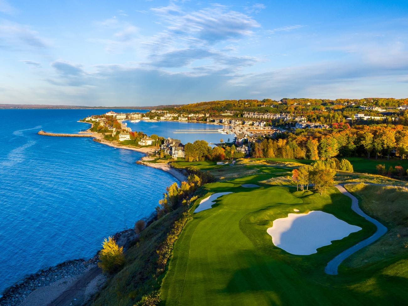 Autumn on The Links course, aerial view