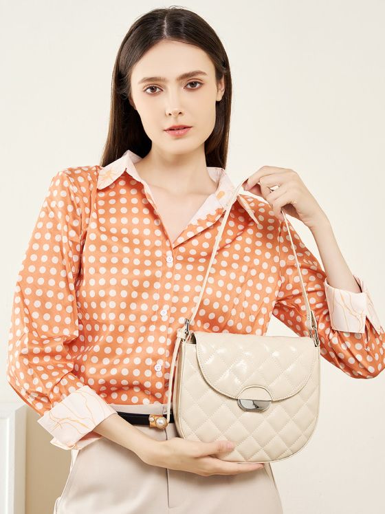 Elova Handcrafted Genuine Leather Crossbody Bag in Black - E364 view 2