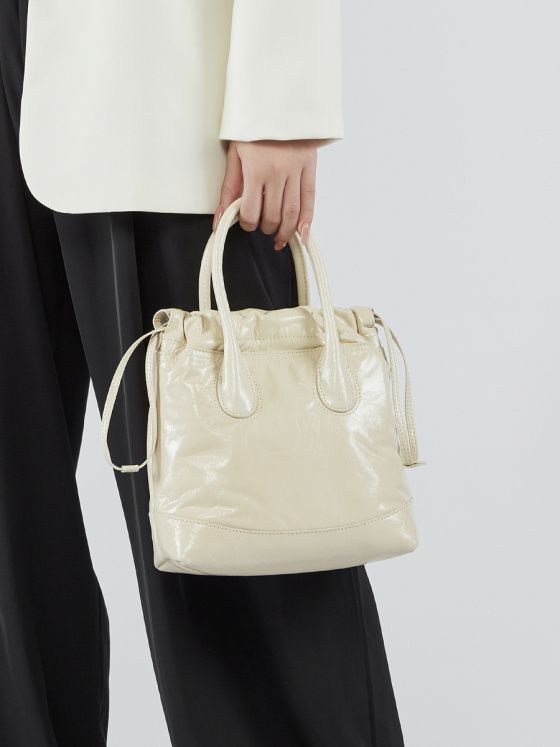 Elova Handcrafted Genuine Leather Crossbody Bag in Black - E475 view 7