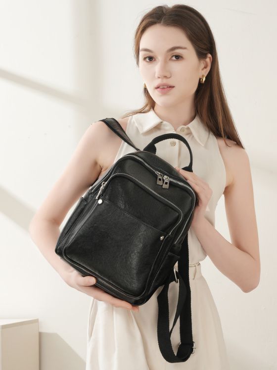 Elova Handcrafted Genuine Leather Bag in Black - E615