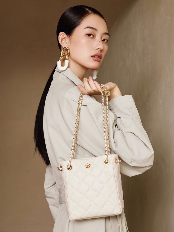 Elova Handcrafted Genuine Leather Crossbody Bag in Black - E755 view 2