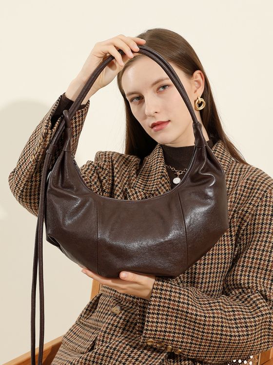 Elova Handcrafted Genuine Leather Crossbody Bag in Black - E553 view 3