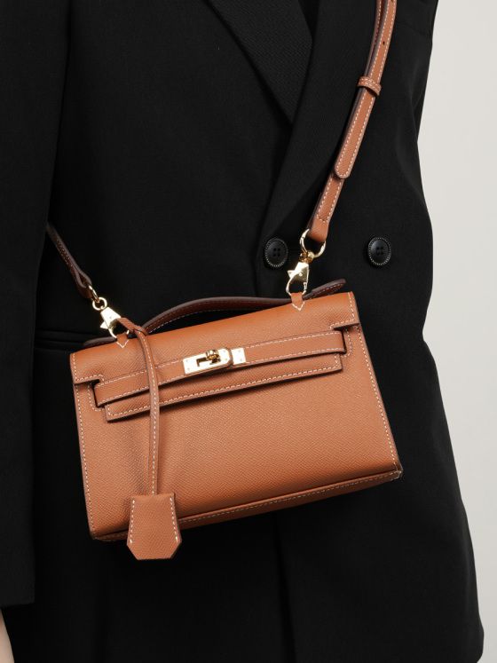 Elova Handcrafted Genuine Leather Crossbody Bag in Black - E432 view 3