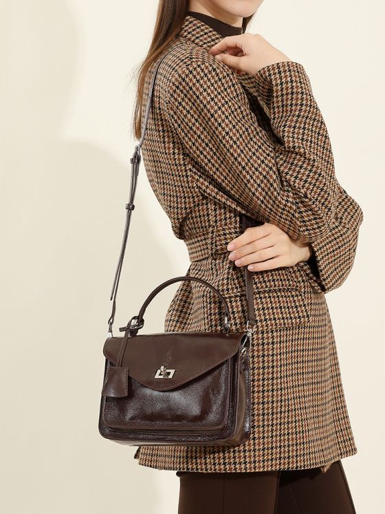 Elova Handcrafted Genuine Leather Crossbody Bag in Black - E584 view 3