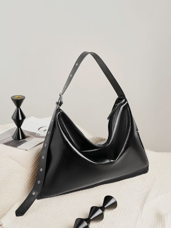 Elova Handcrafted Genuine Leather Crossbody Bag in Black - E263 view 6