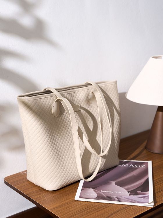 Elova Handcrafted Genuine Leather Tote Bag in Black - E448 view 7