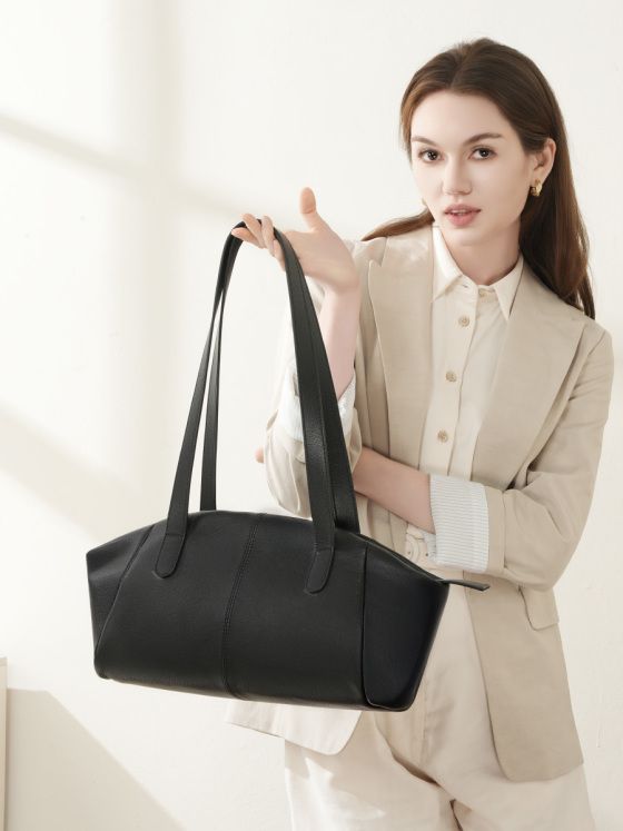 Elova Handcrafted Genuine Leather Tote Bag in Black - E638 view 6