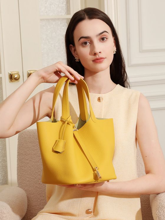 Elova Handcrafted Genuine Leather Bag in Black - E695 view 2