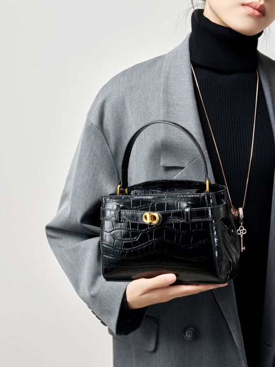 Elova Handcrafted Genuine Leather Bag in Black - E565 view 2