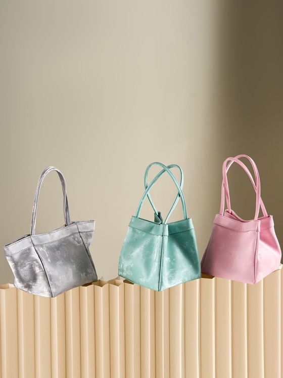 Elova Handcrafted Genuine Leather Crossbody Bag in Green - E198 view 5