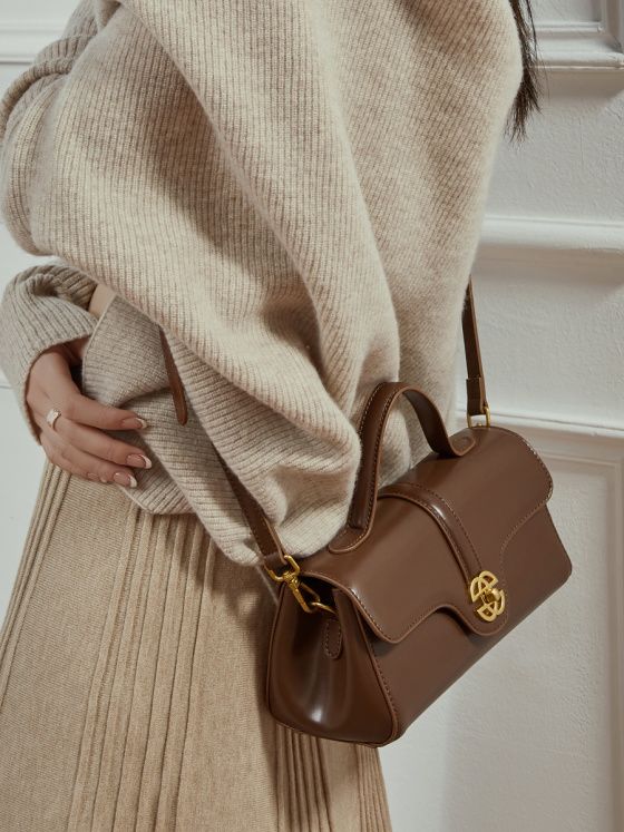 Elova Handcrafted Genuine Leather Crossbody Bag in Black - E759 view 7