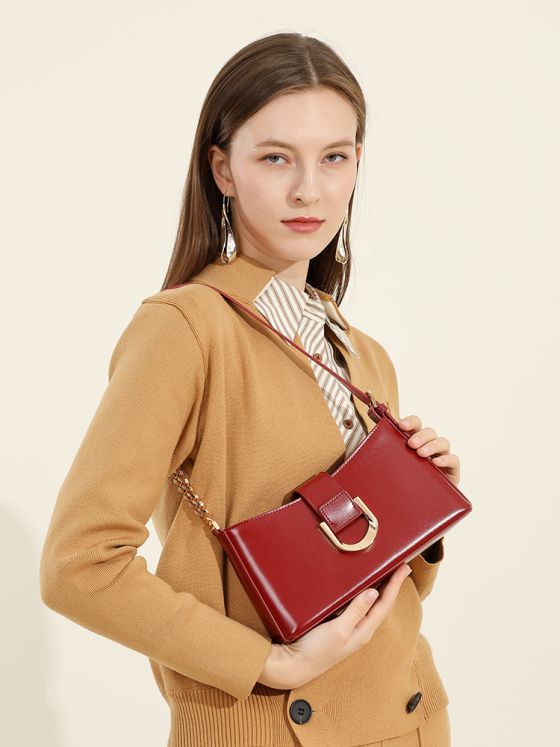 Elova Handcrafted Genuine Leather Crossbody Bag in Black - E612 view 2