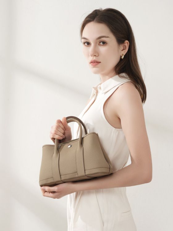 Elova Handcrafted Genuine Leather Crossbody Bag in White - E603 view 2