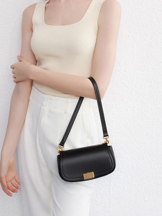 Elova Handcrafted Genuine Leather Crossbody Bag in Black - E290 view 4