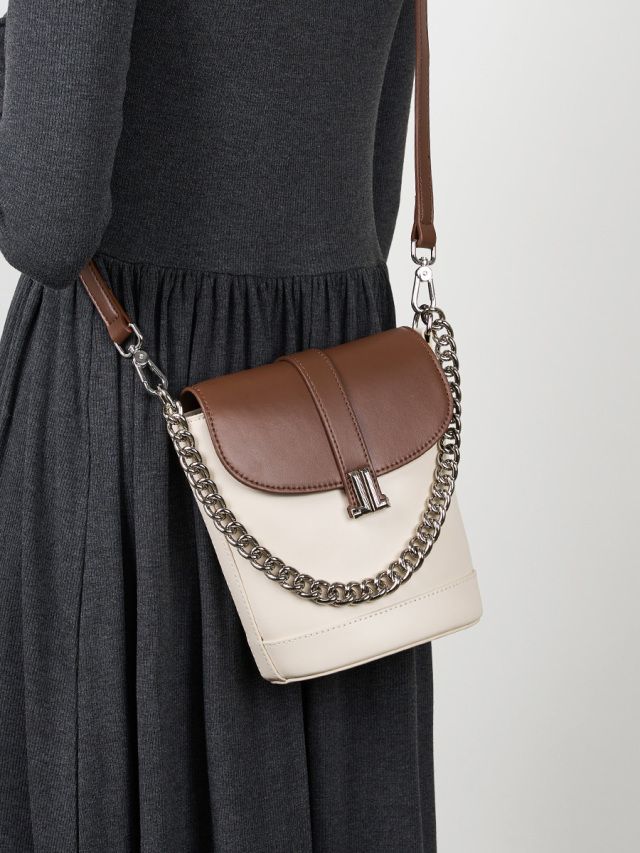 Elova Handcrafted Genuine Leather Crossbody Bag in Black - E345 view 7