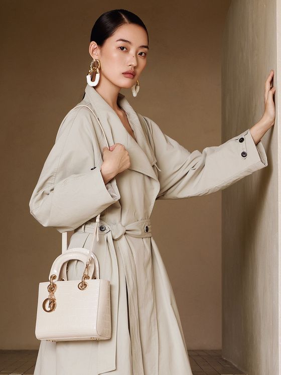 Elova Handcrafted Genuine Leather Crossbody Bag in Black - E729 view 2