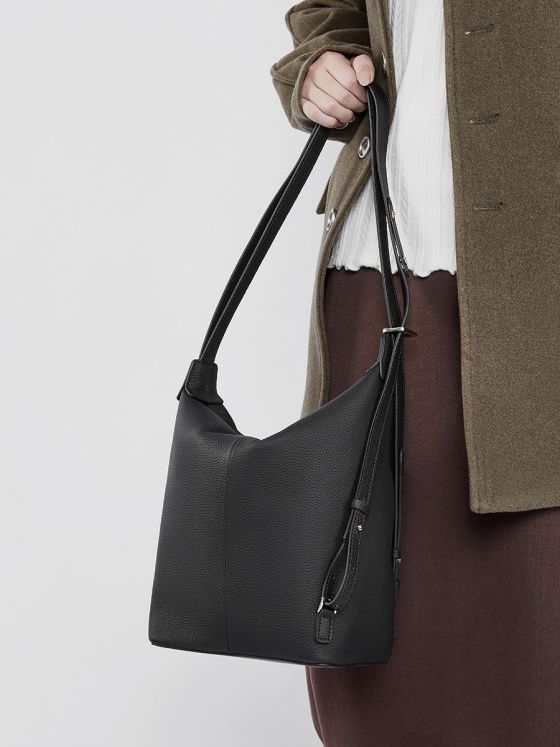 Elova Handcrafted Genuine Leather Bag in Black - E514 view 4