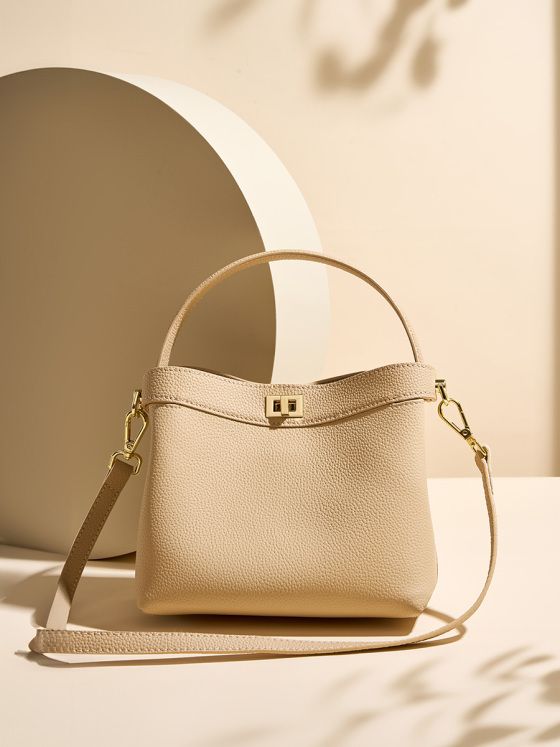 Elova Handcrafted Genuine Leather Crossbody Bag in Black - E409 view 7