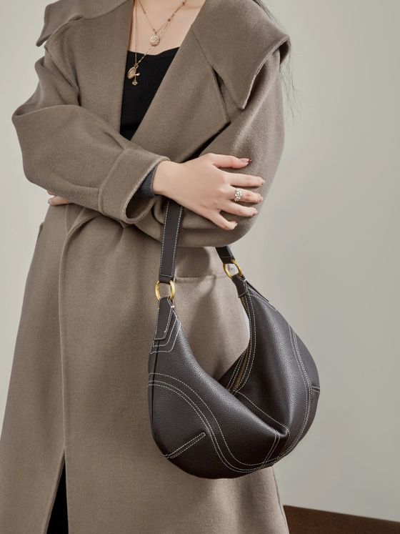 Elova Handcrafted Genuine Leather Shoulder Bag in Black - E804 view 3