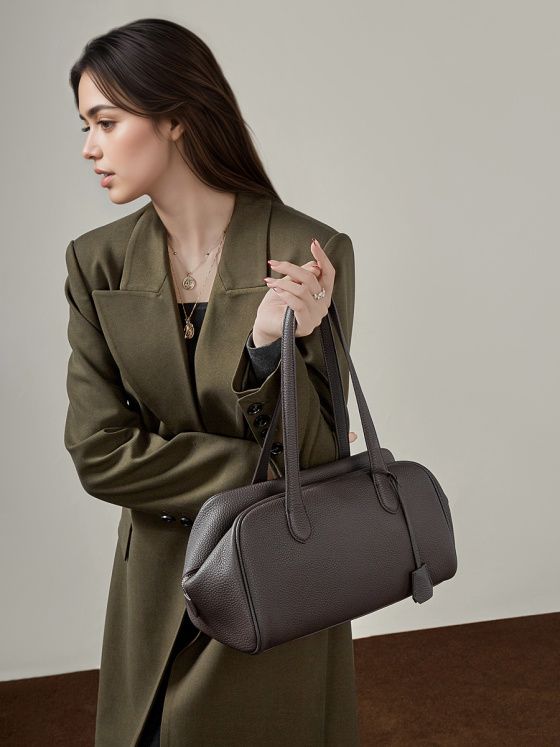 Elova Handcrafted Genuine Leather Tote Bag in Black - E807 view 2