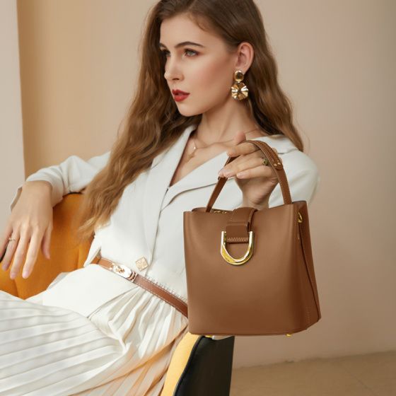 Elova Handcrafted Genuine Leather Crossbody Bag in Black - E333 view 6