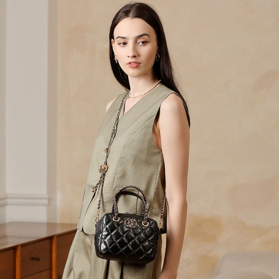 Elova Handcrafted Genuine Leather Crossbody Bag in Black - E668 view 8