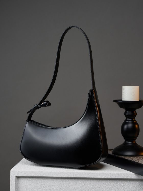 Elova Handcrafted Genuine Leather Bag in Black - E430 view 6