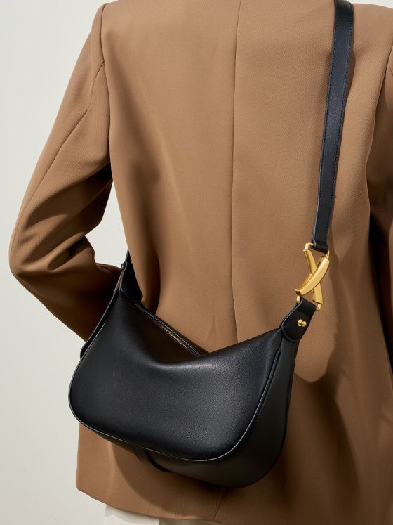 Elova Handcrafted Genuine Leather Crossbody Bag in Black - E408 view 3