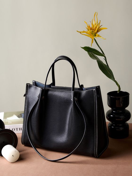 Elova Handcrafted Genuine Leather Tote Bag in Black - E180 view 5
