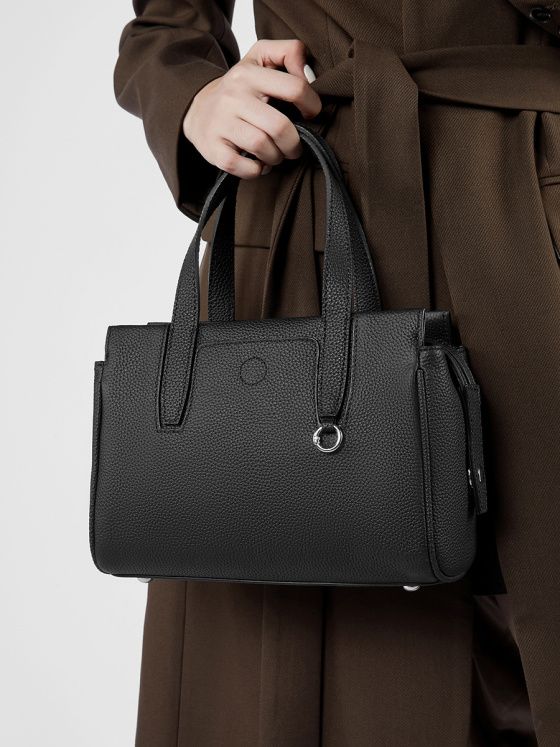 Elova Handcrafted Genuine Leather Crossbody Bag in Black - E507 view 8