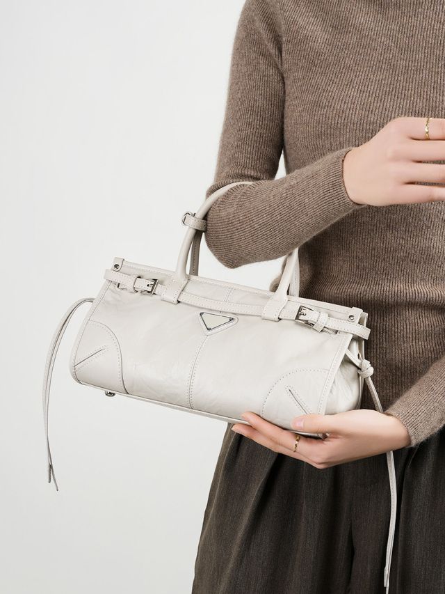 Elova Handcrafted Genuine Leather Bag in Black - E350 view 7