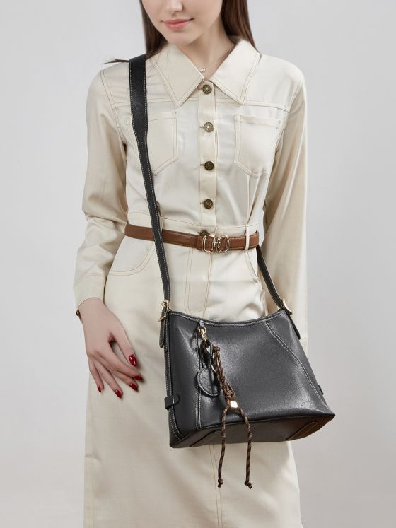 Elova Handcrafted Genuine Leather Hobo Bag in Black - E814 view 7