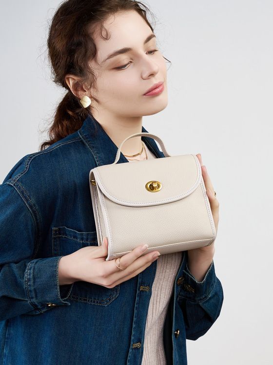 Elova Handcrafted Genuine Leather Crossbody Bag in Black - E342 view 3