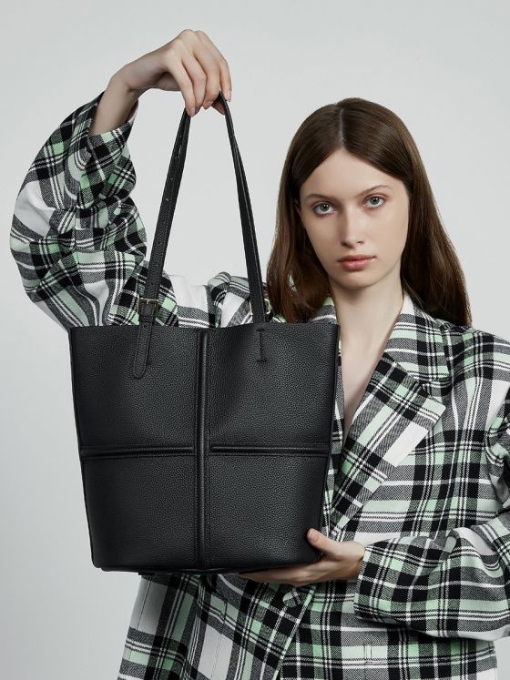 Elova Handcrafted Genuine Leather Tote Bag in Black - E629 view 4