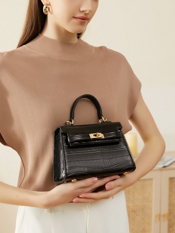 Elova Handcrafted Genuine Leather Crossbody Bag in Black - E258 view 2