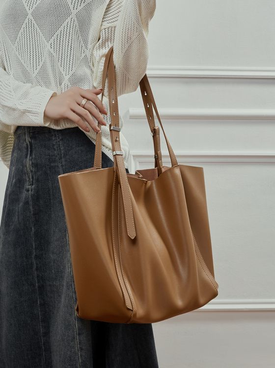 Elova Handcrafted Genuine Leather Tote Bag in Black - E777 view 4