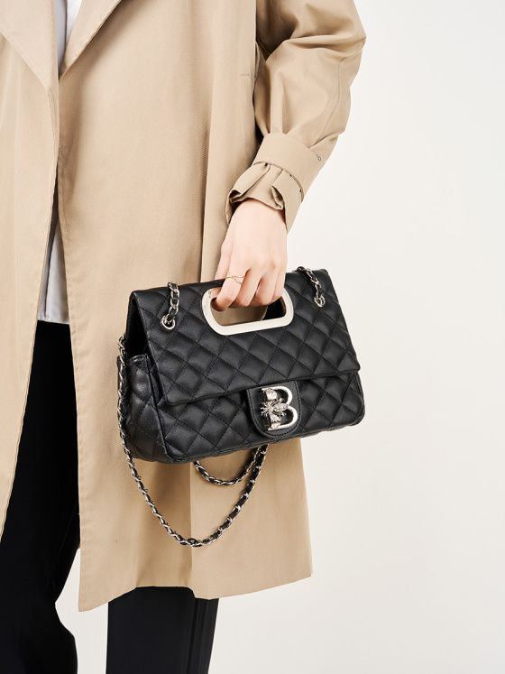 Elova Handcrafted Genuine Leather Crossbody Bag in Black - E205