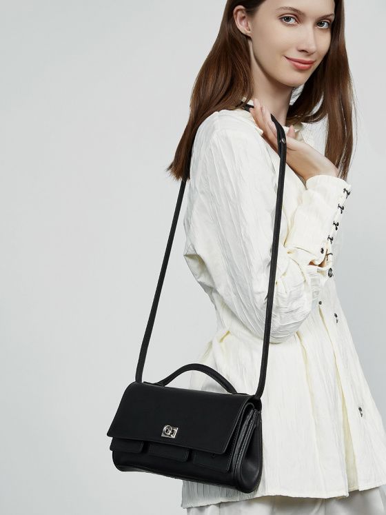 Elova Handcrafted Genuine Leather Crossbody Bag in Black - E722 view 8