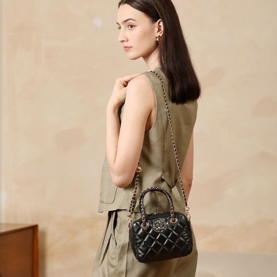 Elova Handcrafted Genuine Leather Crossbody Bag in Black - E668 view 6