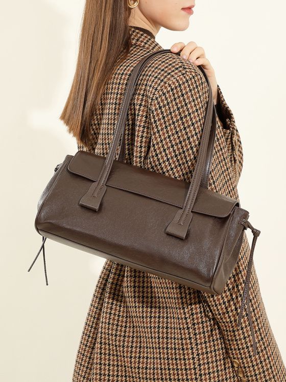 Elova Handcrafted Genuine Leather Bag in Black - E569 view 4