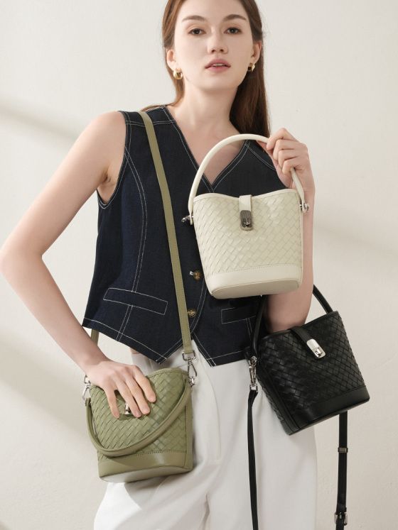 Elova Handcrafted Genuine Leather Bag in Black - E608 view 3