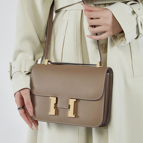 Elova Handcrafted Genuine Leather - Crossbody Bag in Black - E482 view 7