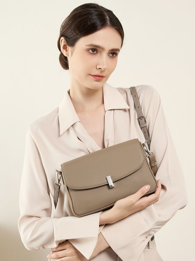 Elova Handcrafted Genuine Leather Crossbody Bag in Black - E369 view 6