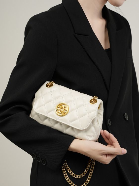 Elova Handcrafted Genuine Leather Crossbody Bag in Black - E445 view 4