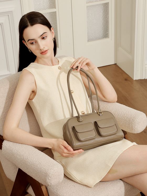 Elova Handcrafted Genuine Leather Bag in Black - E682 view 7