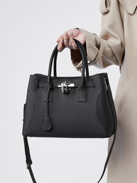 Elova Handcrafted Genuine Leather Crossbody Bag in Black - E508 view 8