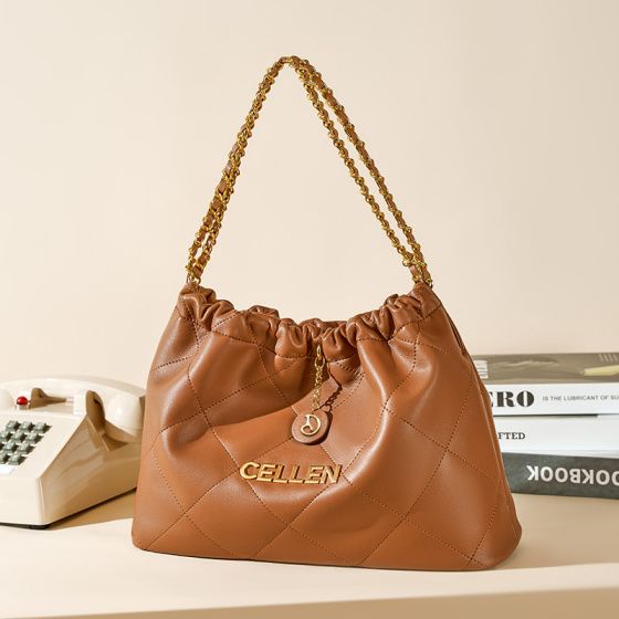 Elova Handcrafted Genuine Leather Crossbody Bag in Black - E311 view 6