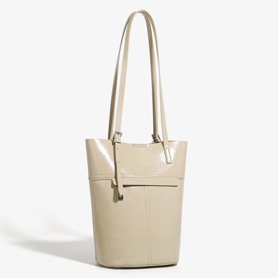 Elova Handcrafted Genuine Leather Tote Bag in Black - E190 view 6