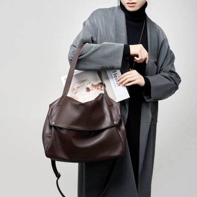 Elova Handcrafted Genuine Leather Tote Bag in Black - E566 view 7